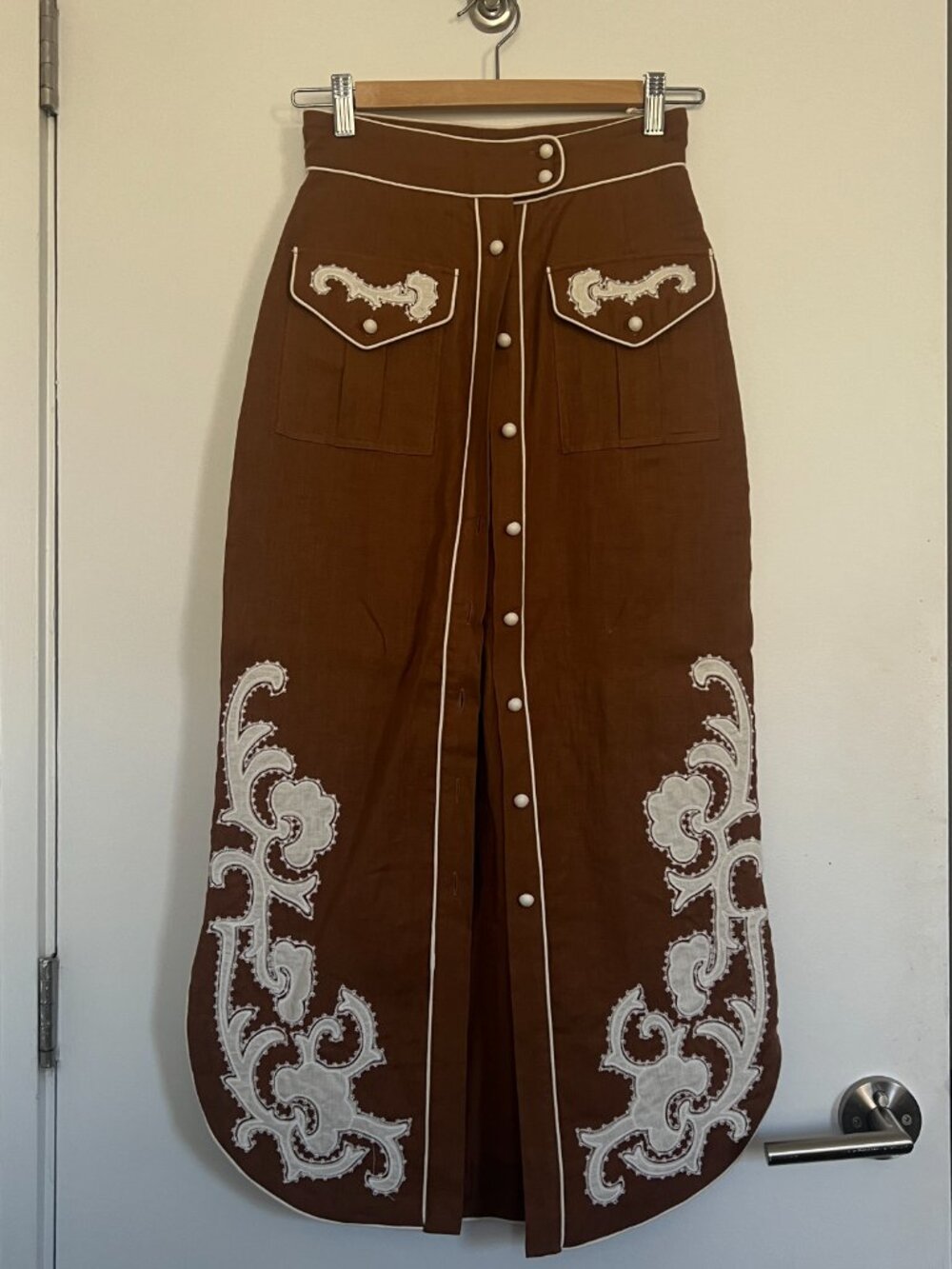 Alemais Ruby Applique Skirt Size 2 - Picture 2 of 5